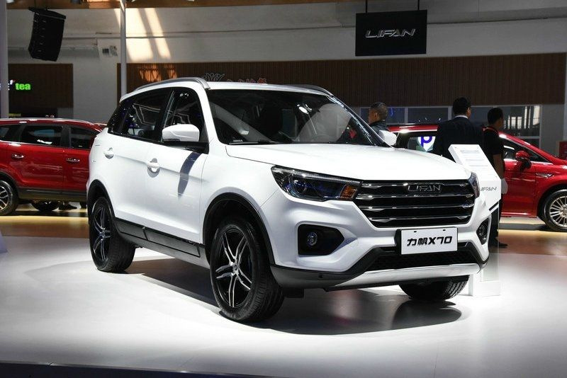 Overview urban crossover Lifan X70