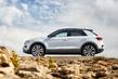 Overview compact crossover Volkswagen T-Roc photo 11