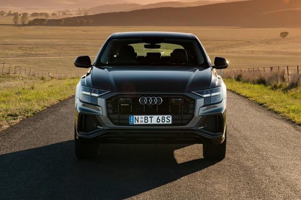 Overview all-wheel-drive premium crossover Audi Q8