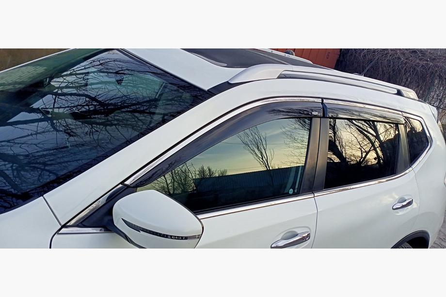 Nissan X-trail T32/Rogue 2014-2021 Window Deflectors with Chrome Trim (4 pcs, Niken) Photo 6
