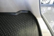 Cadillac SRX 2004-2009 Trunk Mat Rubber (Novline) Crossover (2010↗) photo 2