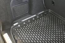 Range Rover Evoque 2012-2018 Trunk mat with adaptive fastening system (Novline) photo 3