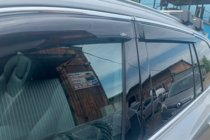Volvo XC90 2015- Window deflectors with chrome strip (4 pcs, HIC) photo 3