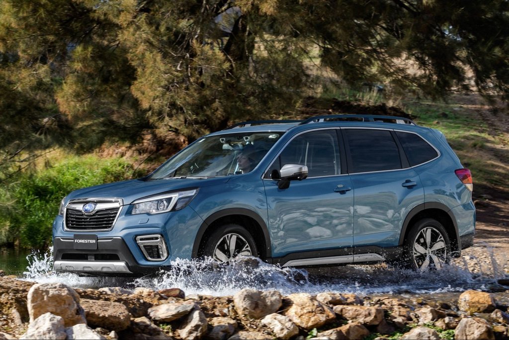 Overview of new generation of Subaru Forester crossover