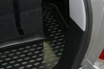 Toyota Highlander 2008-2013 Trunk mat short (Novline) installation photo 3
