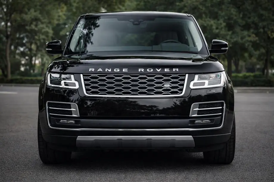 Range Rover IV L405 2013-2021 Set of Covers 2018+ (SVA) Image
