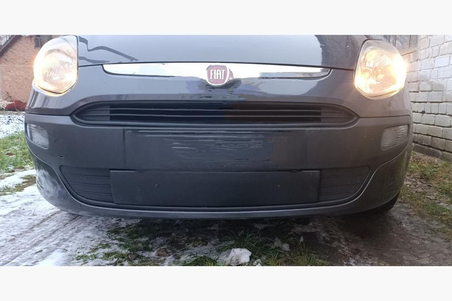 Fiat Punto Grande/EVO 2006-2018 Winter grille (EVO, Punto) Image