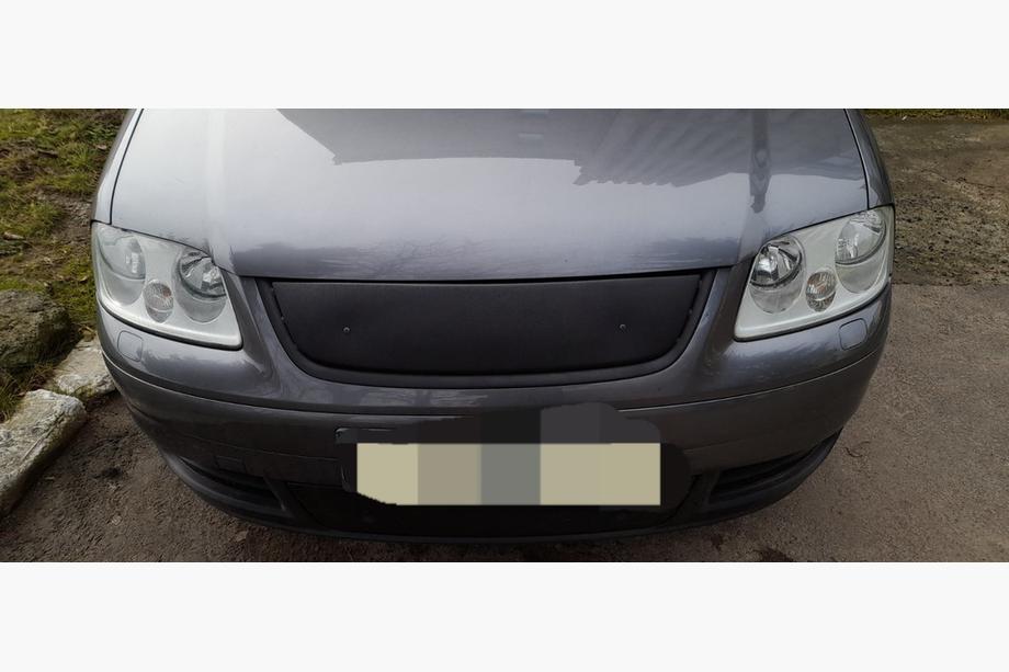 Volkswagen Touran 2003-2010 Winter grille (upper, 2003-2006) Photo 2