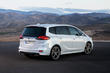 Overview of the compact van Opel Zafira photo 7