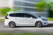 Overview of the compact van Opel Zafira photo 3