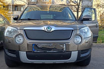 Skoda Yeti 2009-2017 Winter grille cover (upper, 2009-2013) Matte photo 2