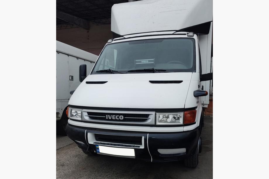 Iveco Daily 1999-2006 Winter cover for grille Matte Image