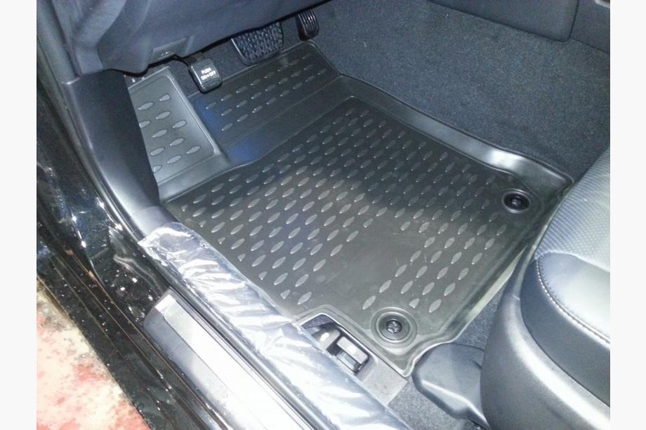 Toyota Camry 2011–2017 (2014↗) 3D Rubber Floor Mats for Interior (4 pcs, Novline) Photo 2