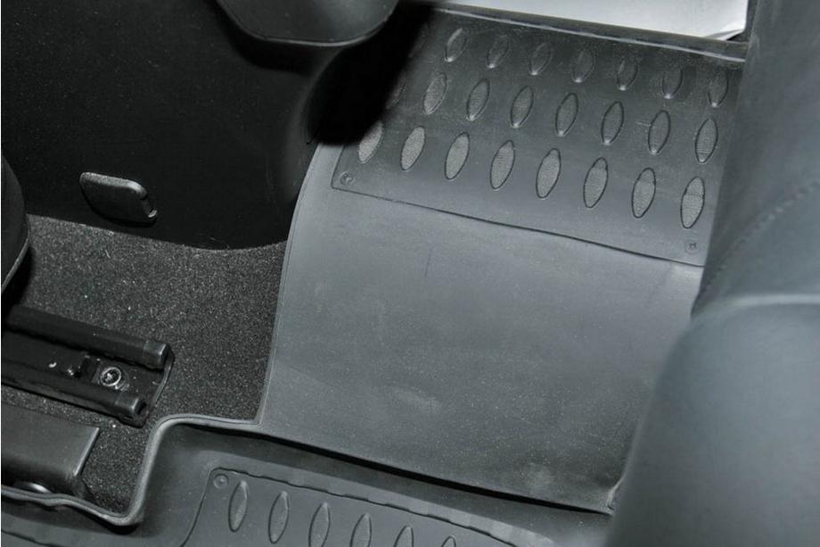 Alfa Romeo 159 2005–2011 Rubber floor mats (4 pcs, Novline) Photo 4