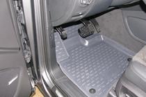 Audi Q7 2005-2015 Rubber floor mats (4 pcs, Novline) photo 2