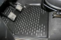 Land Rover Defender 1986-2016 Rubber floor mats (3 pcs, Novline) 110/5D photo 2