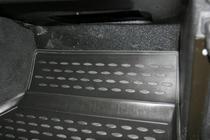 Land Rover Defender 1986-2016 Rubber floor mats (3 pcs, Novline) 110/5D photo 3