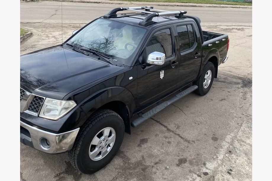 Nissan Navara 2006-2015 Roof rails with crossbars (2 pcs, Chrome) Image