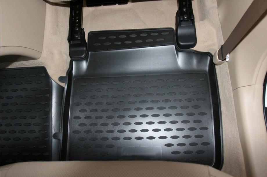 Toyota Camry 2011–2017 Rubber floor mats (4 pcs, Novline) 2.5 L /3.5 L Photo 3