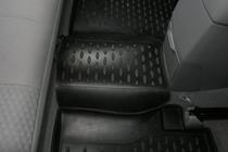 Toyota Hilux 2006-2015 (2008↗) Rubber floor mats (4 pcs, Novline) photo 5