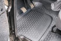 UAZ 3151 1985–2003 (Hunter) Rubber Floor Mats (3 pcs, Novline) photo 2