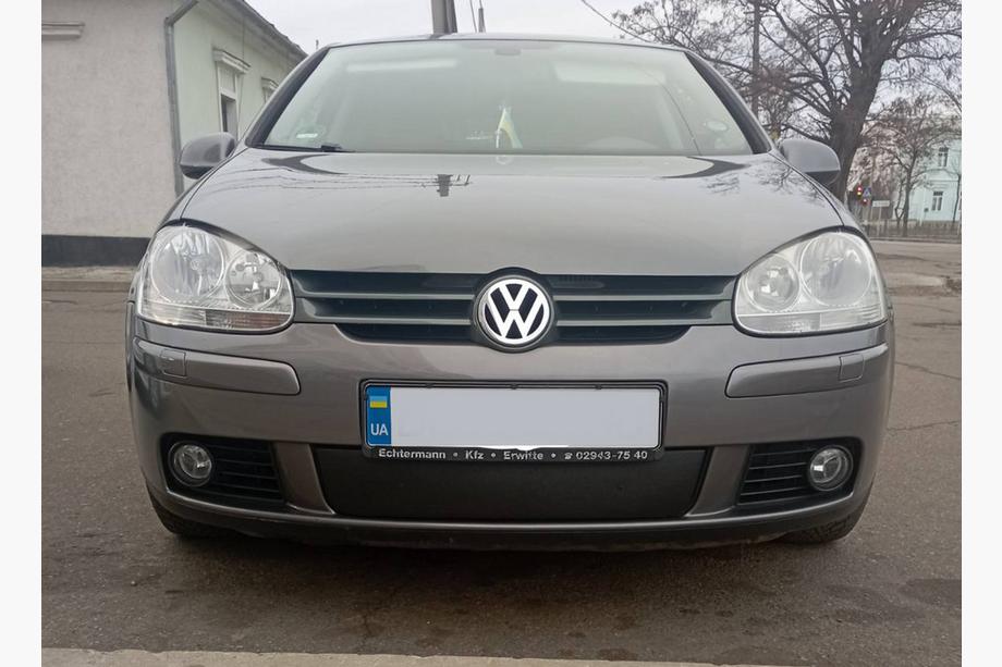 Volkswagen Golf 5 2003-2009 Winter grille cover (HB) Glossy Image