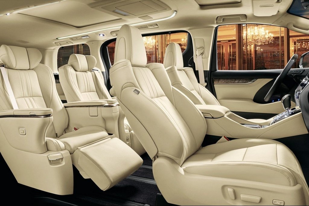 The full-size luxury minivan Toyota Alphard