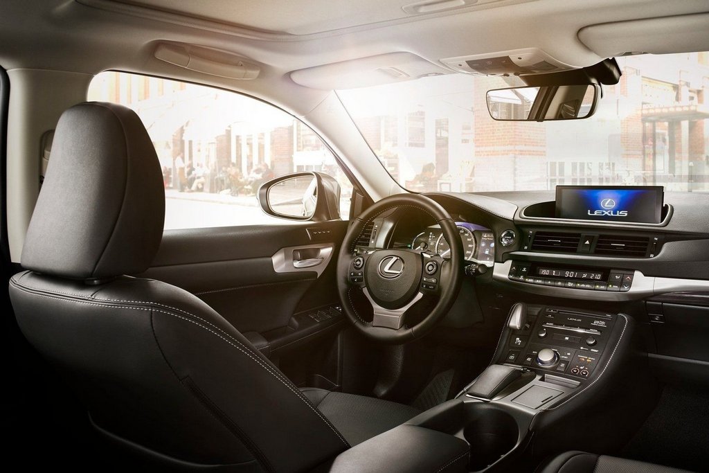 Hybrid compact hatchback Lexus CT 200h