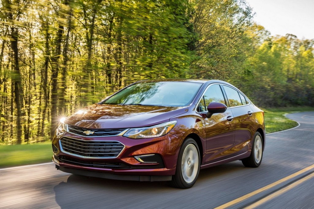 Compact sedan Chevrolet Cruze second generation