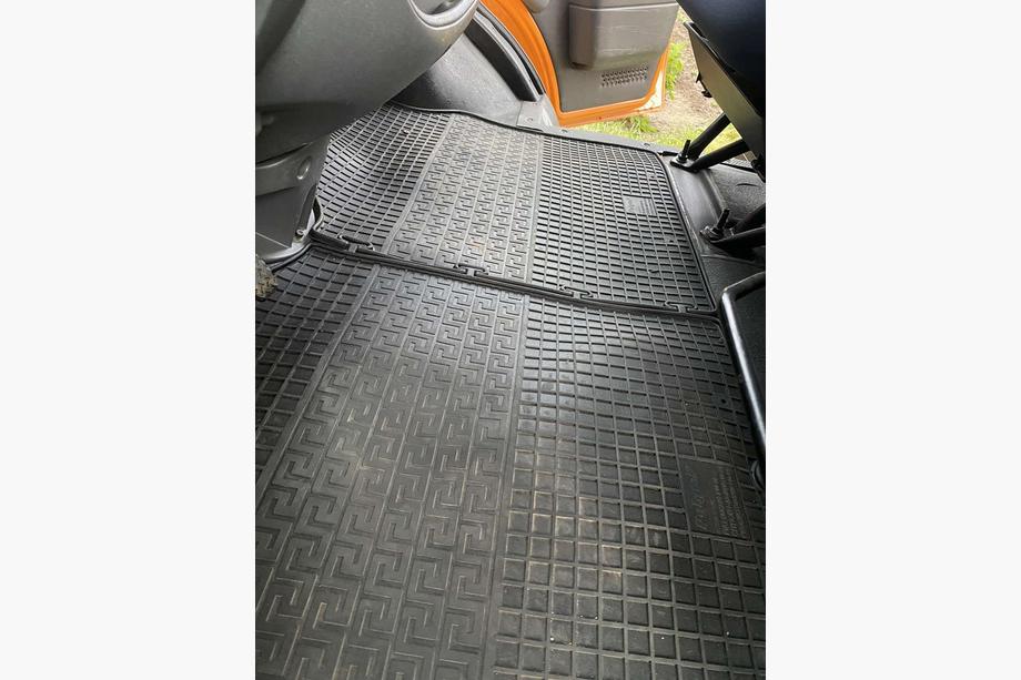 Fiat Ducato 1995-2006 Rubber Floor Mats (2 pcs, Polytep) Image