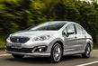 Overview compact sedan Peugeot 408 photo 2