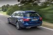 Overview of the universal Mercedes-Benz C-Class Estate photo 15