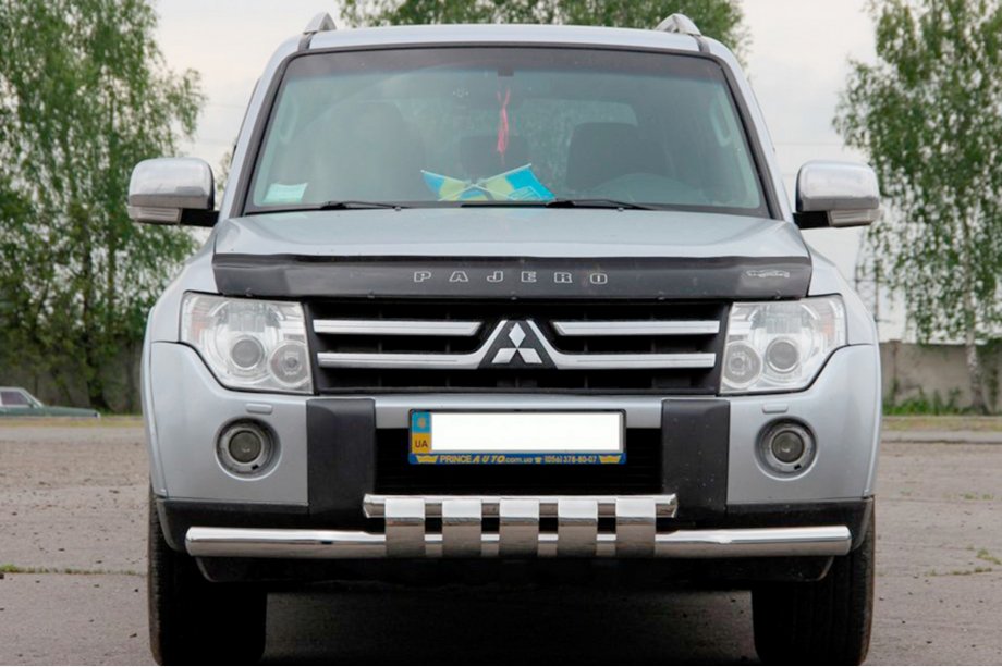 Mitsubishi Pajero Wagon IV 2006-2021 Front Bull Bar ST015-13 (Stainless Steel) Image