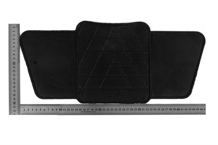 Ford Kuga/Escape 2013-2019 Rear Tunnel Rubber Mat (Stingray Premium) Image