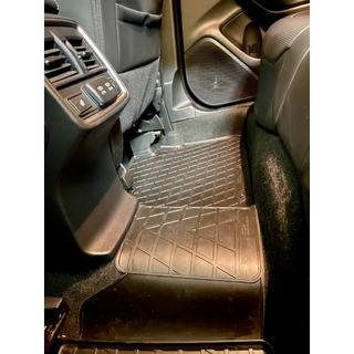 Rear Tunnel Rubber Mat (Stingray Premium) photo 3