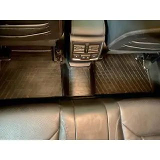 Rear Tunnel Rubber Mat (Stingray Premium)