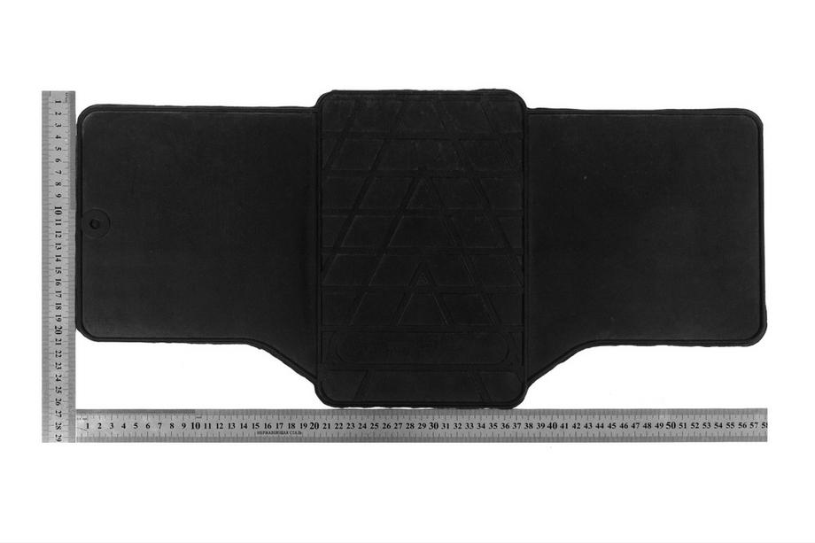 Toyota C-HR 2016-2023 Rear Tunnel Rubber Mat (Stingray Premium) Image