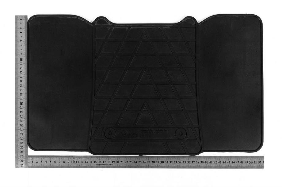 Toyota Rav 4 2019–2025 Rear Tunnel Rubber Mat (Stingray Premium) Image