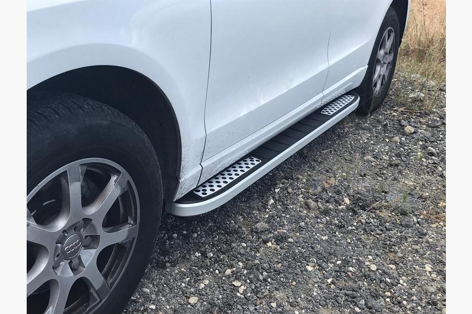 Audi Q3 2011-2019 Side Steps Tayga V2 (2 pcs, Aluminum) Image