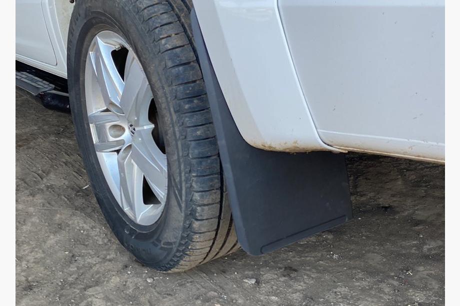 Volkswagen Amarok 2010-2022 Rear Mud Flaps (2 pcs) Photo 1