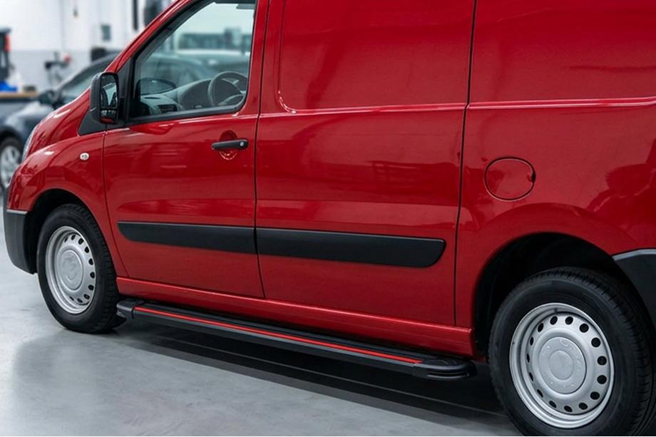 Citroen Jumpy 2007–2017 Side Steps Maya Red (2 pcs, Aluminum) Image