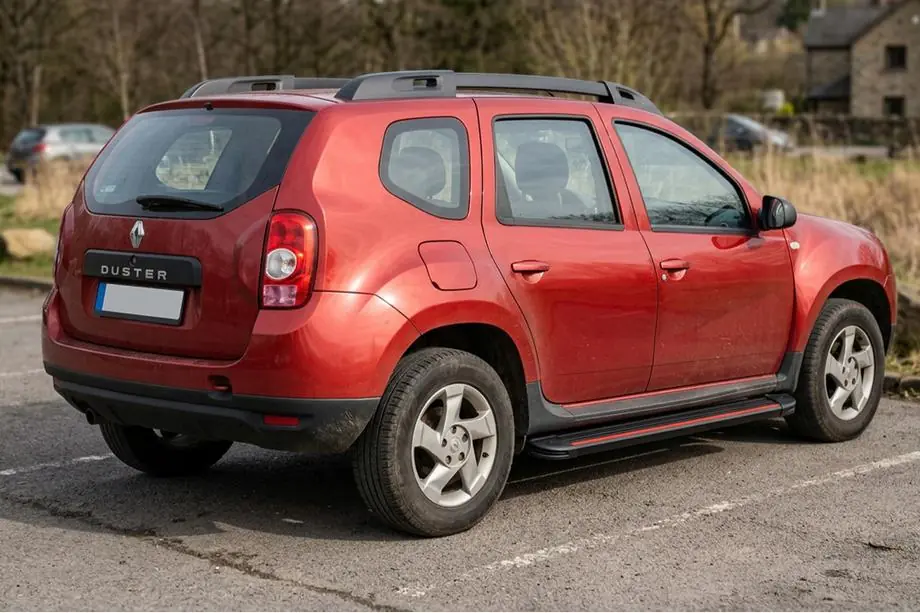 Dacia Duster 2008-2018 Side Steps Maya Red (2 pcs, Aluminum) Image