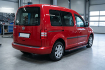 Volkswagen Caddy 2004-2010 Side Steps Maya Red (2 pcs, Aluminum) Maxi Base photo 1