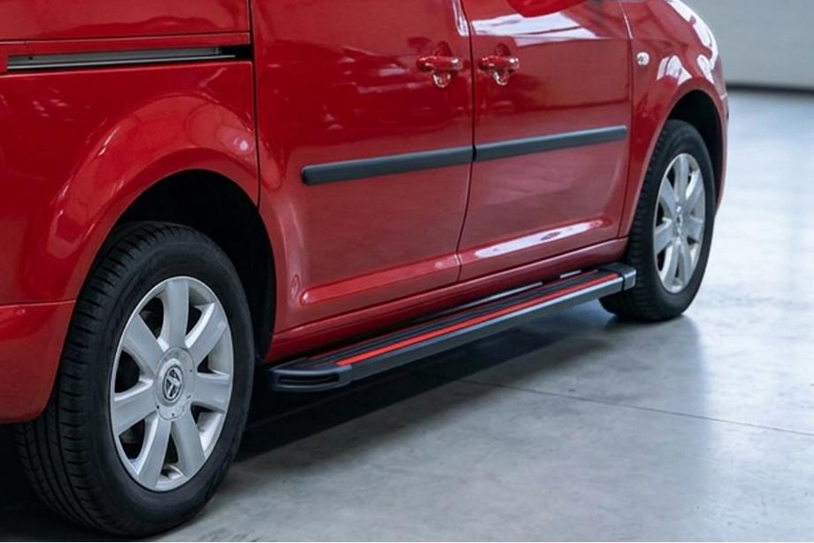 Volkswagen Caddy 2010-2015 Side Steps Maya Red (2 pcs, Aluminum) Image