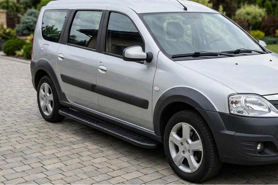 Lada Largus 2012- Side Steps Bosphorus Black (2 pcs, Aluminum) Image