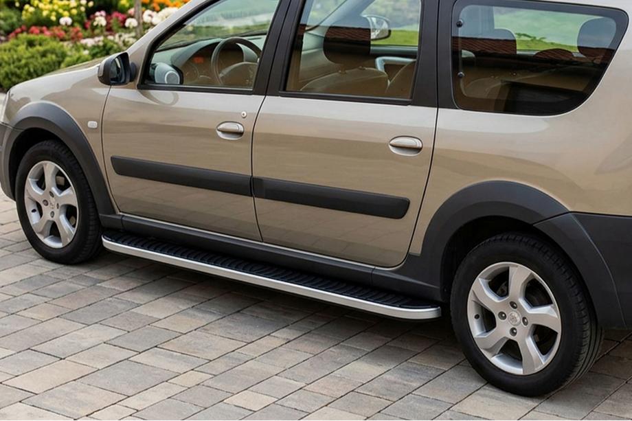 Lada Largus 2012- Side Steps Tayga (2 pcs, Aluminum) Image