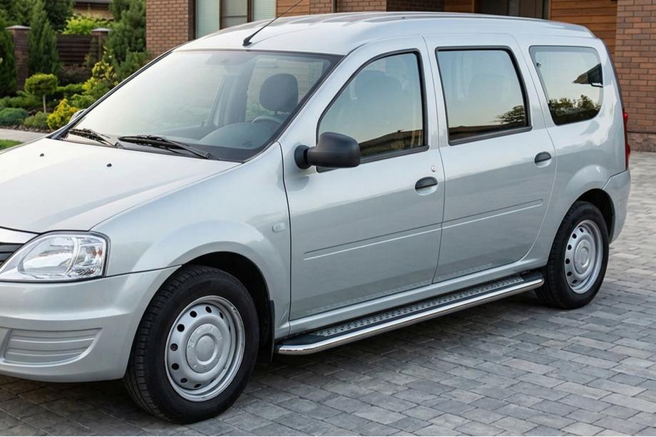 Lada Largus 2012- Side Steps Maydos V2 (2 pcs, Aluminum & Stainless Steel) Image