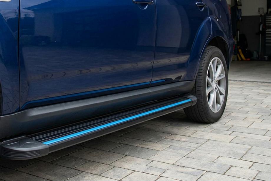 Citroen C-Crosser 2007-2013 Side Steps Maya Blue (2 pcs, Aluminum) Image