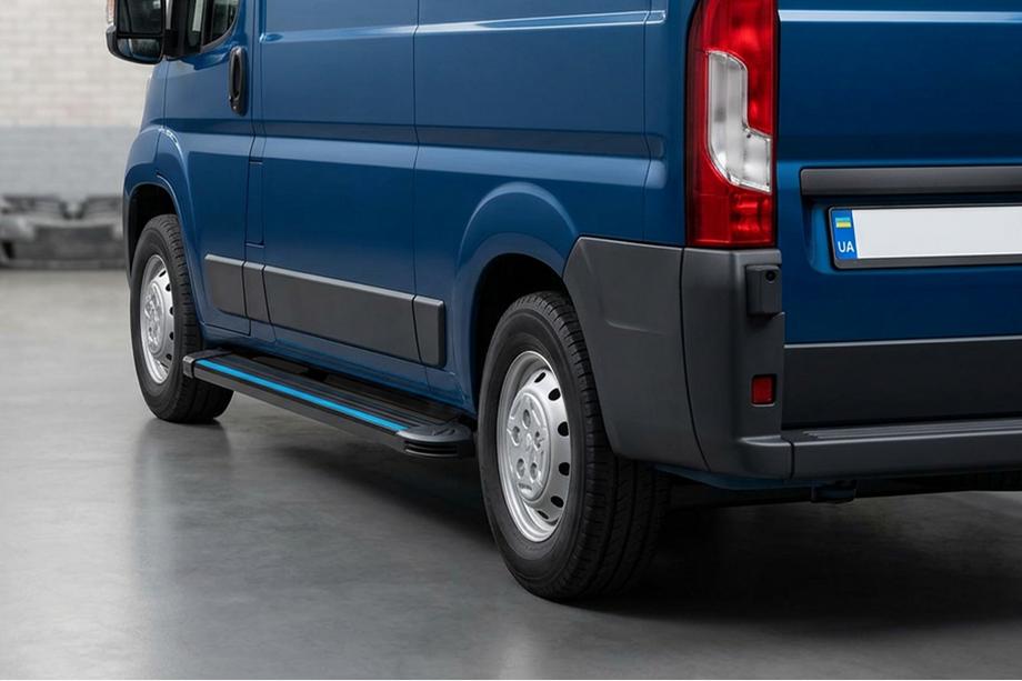 Fiat Ducato 2006-2025 Side Steps Maya Blue (2 pcs, Aluminum) Long Wheelbase Image
