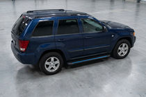 Jeep Grand Cherokee WK 2004-2010 Side Steps Maya Blue (2 pcs, Aluminum) photo 1